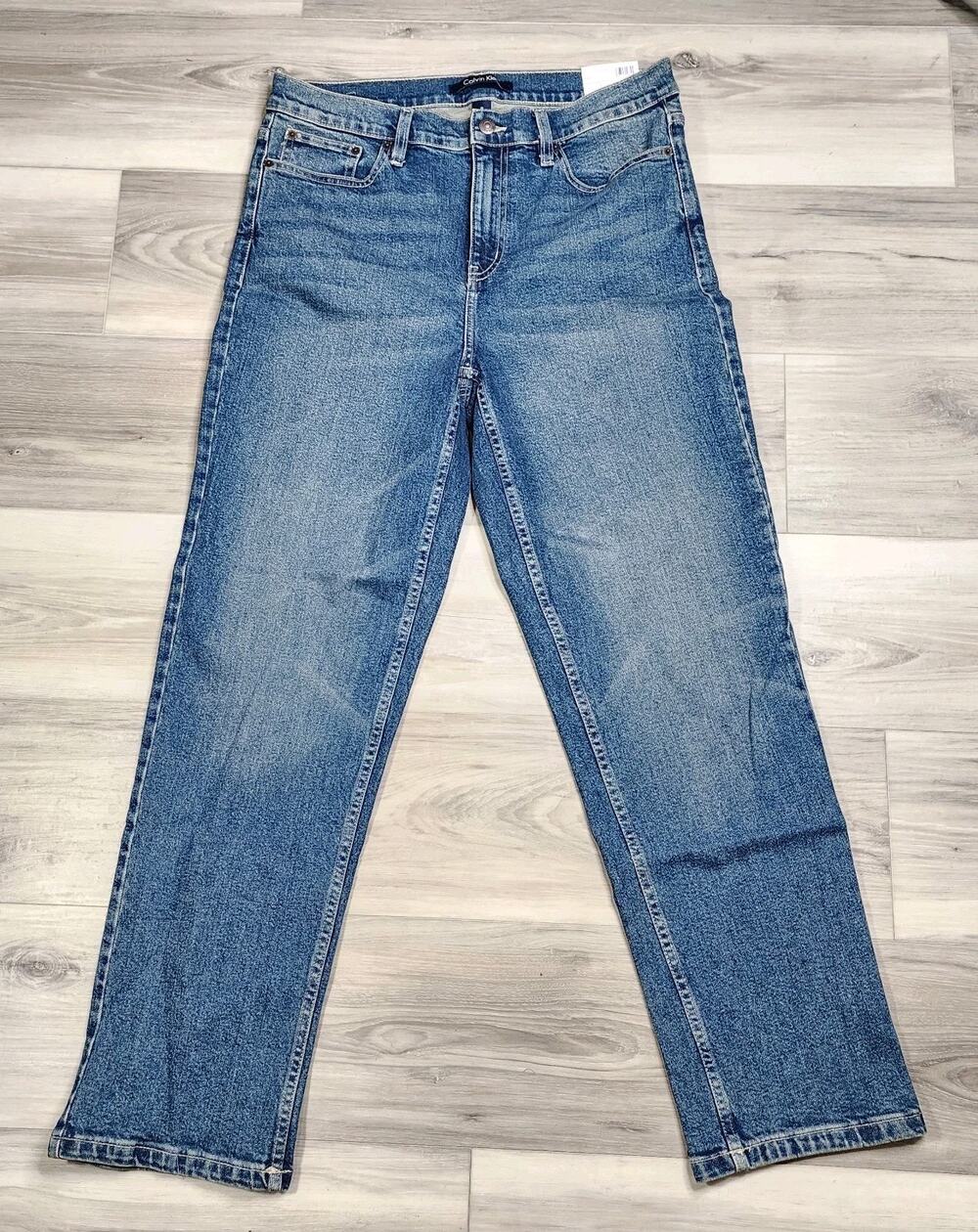 Calvin Klein Jeans Women's 10 Medium Wash Vintage Straight High Rise New